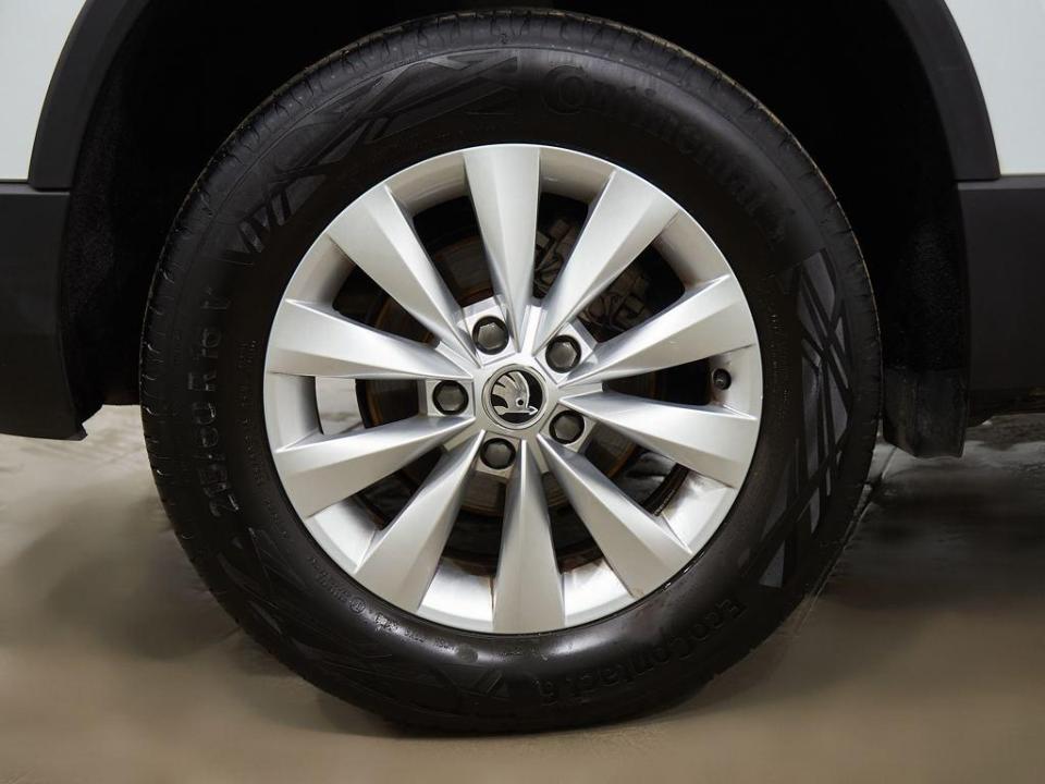 Skoda Karoq 1.0 TSI Ambition 81 kW (110 CV)