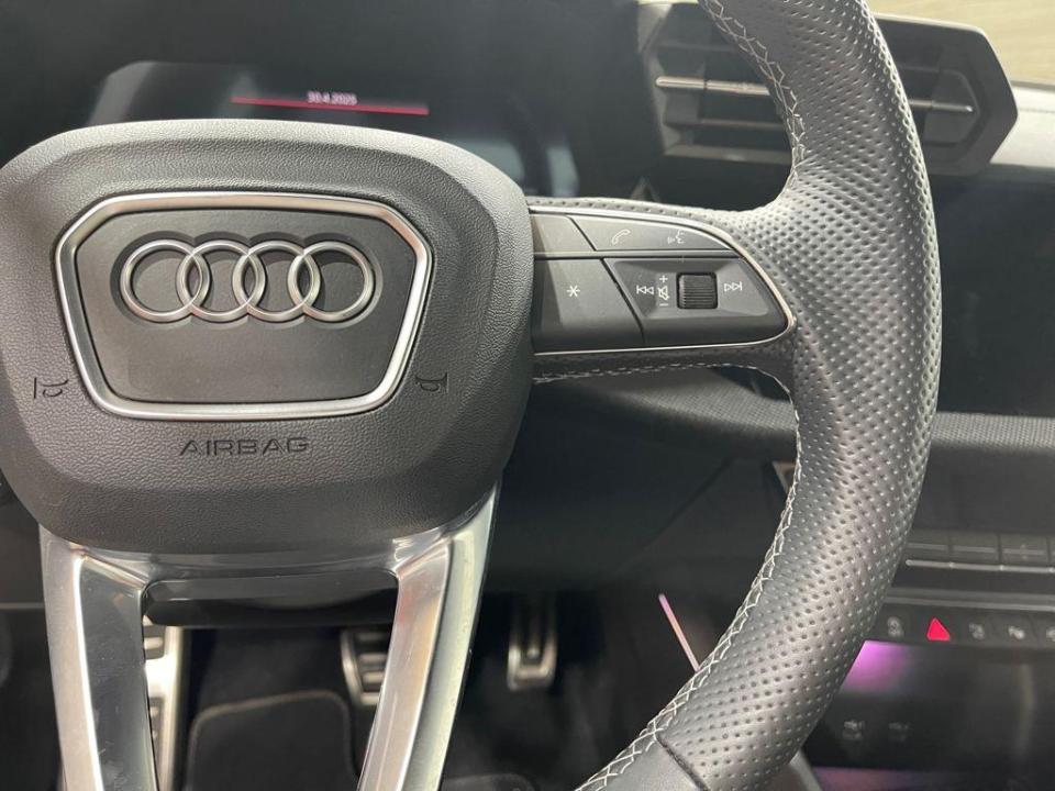 Audi A3 Sportback S line 35 TFSI 110 kW (150 CV) S tronic