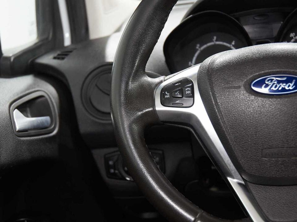 Ford Tourneo Courier 1.5TDCi Titanium 95