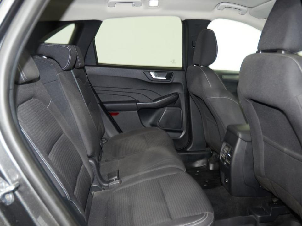 Ford Kuga 1.5 EcoBoost Titanium FWD 150