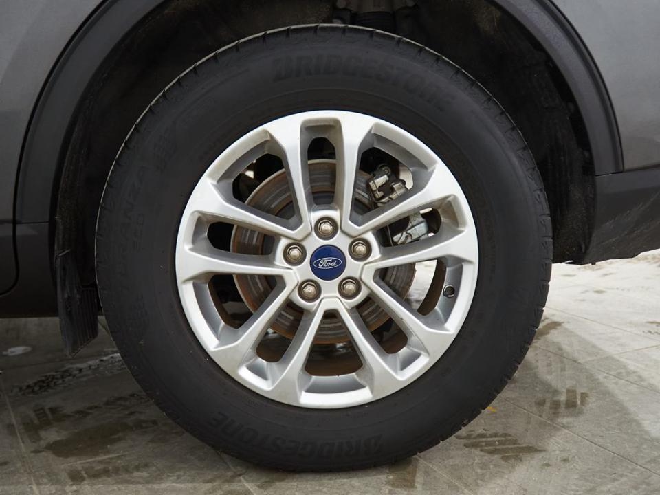 Ford Kuga 1.5 EcoBoost Titanium FWD 150