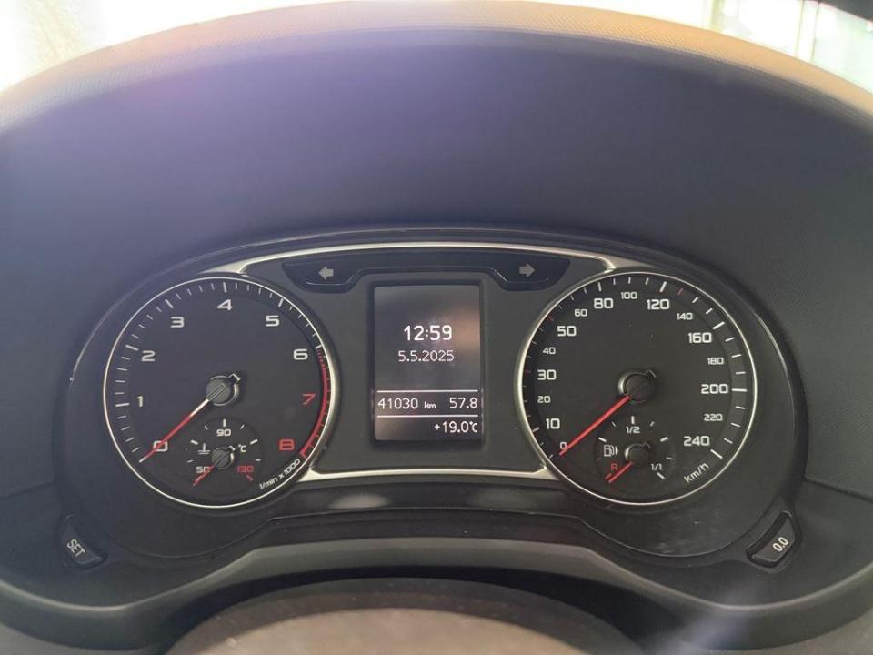 Audi A1 Sportback Adrenalin 1.4 TFSI 92 kW (125 CV) S tronic