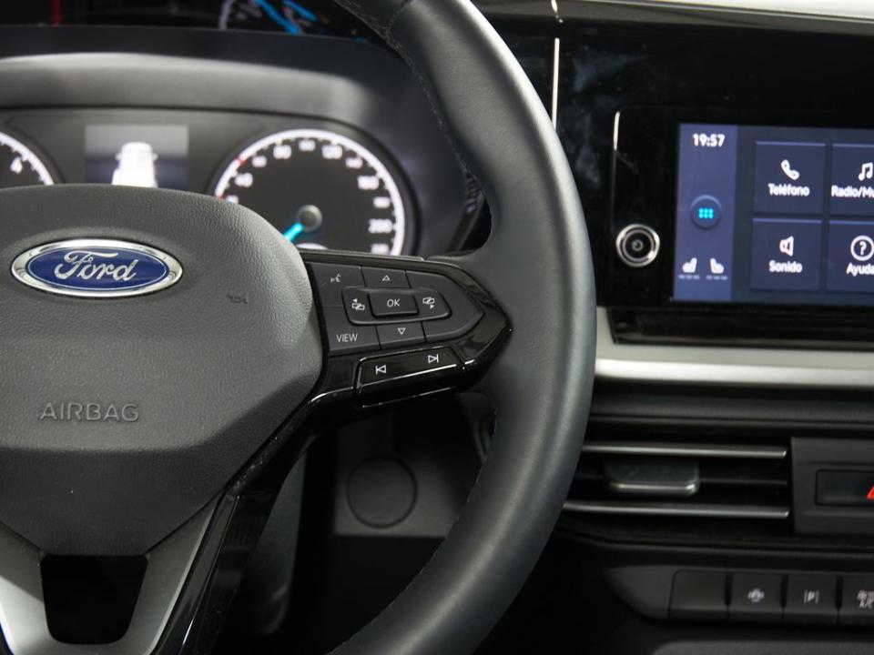 Ford Tourneo Connect Grand 2.0 Ecoblue LWB L2 Titanium 102