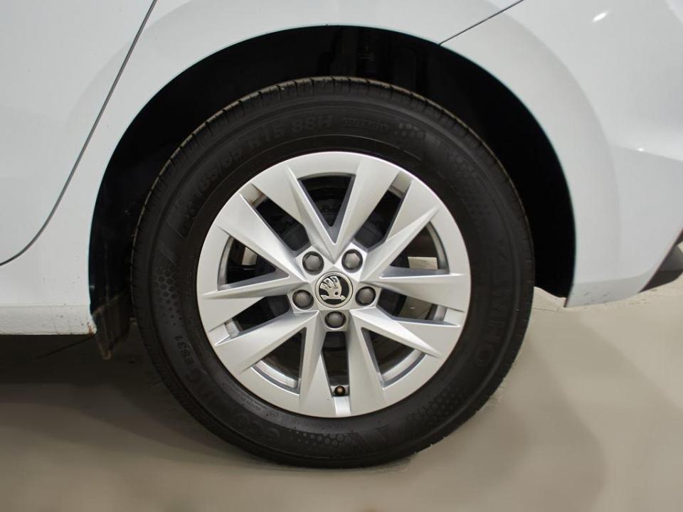 imagen swiper vehículo 16