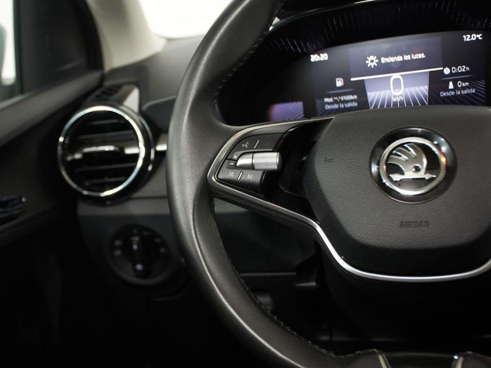 imagen swiper vehículo 22