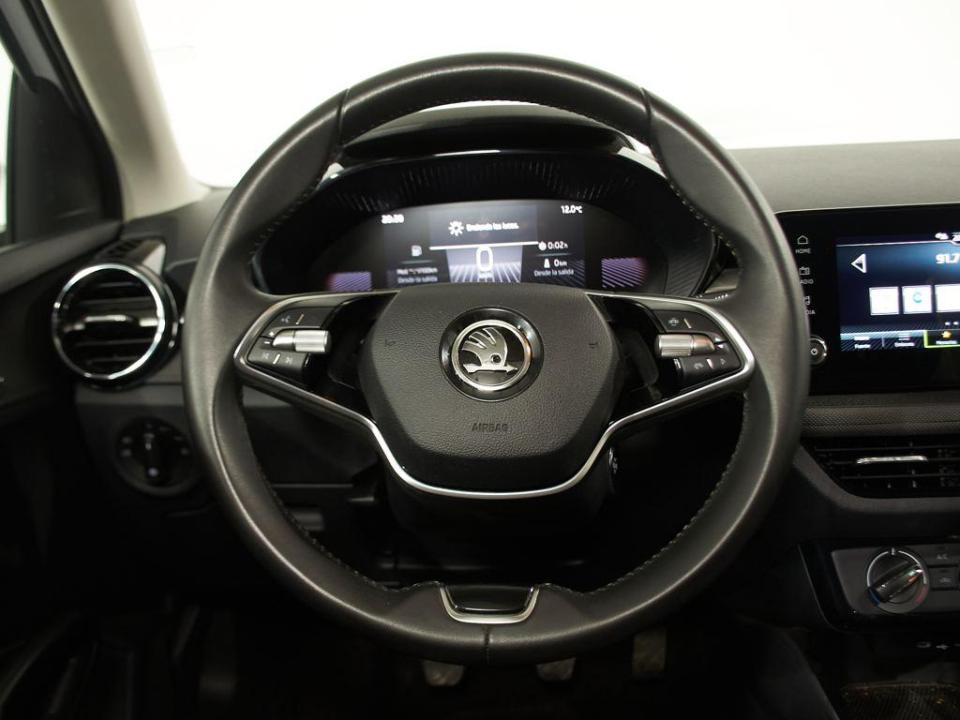 imagen swiper vehículo 24