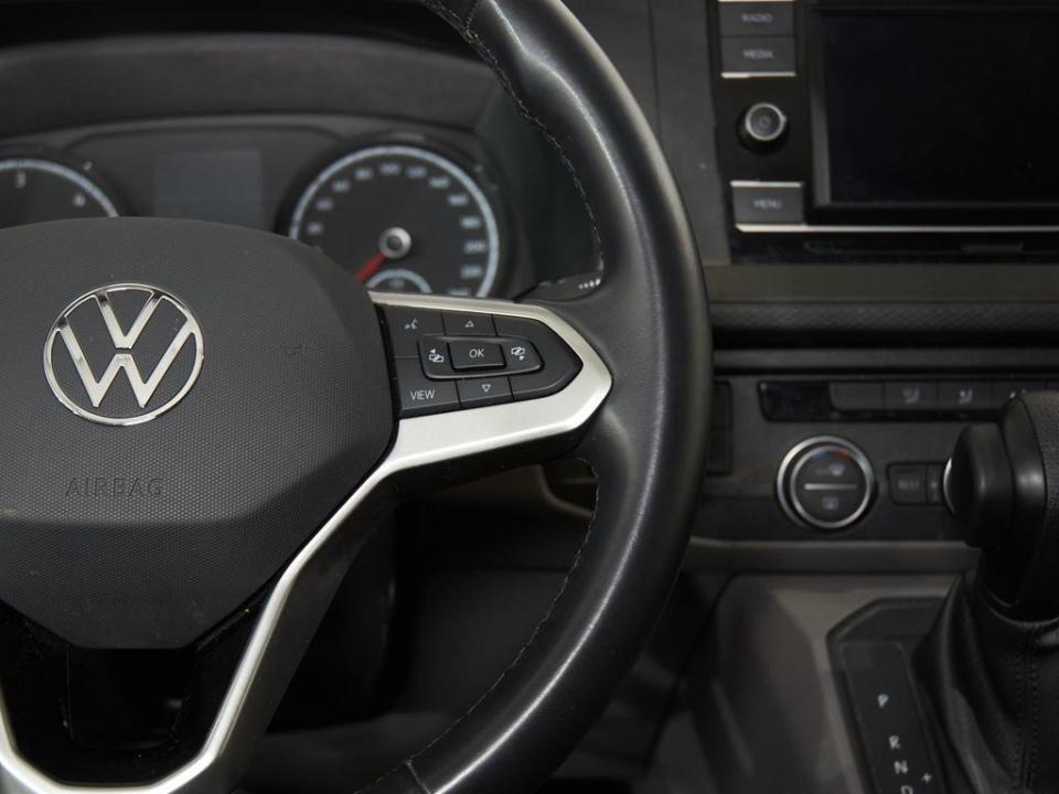 imagen swiper vehículo 24