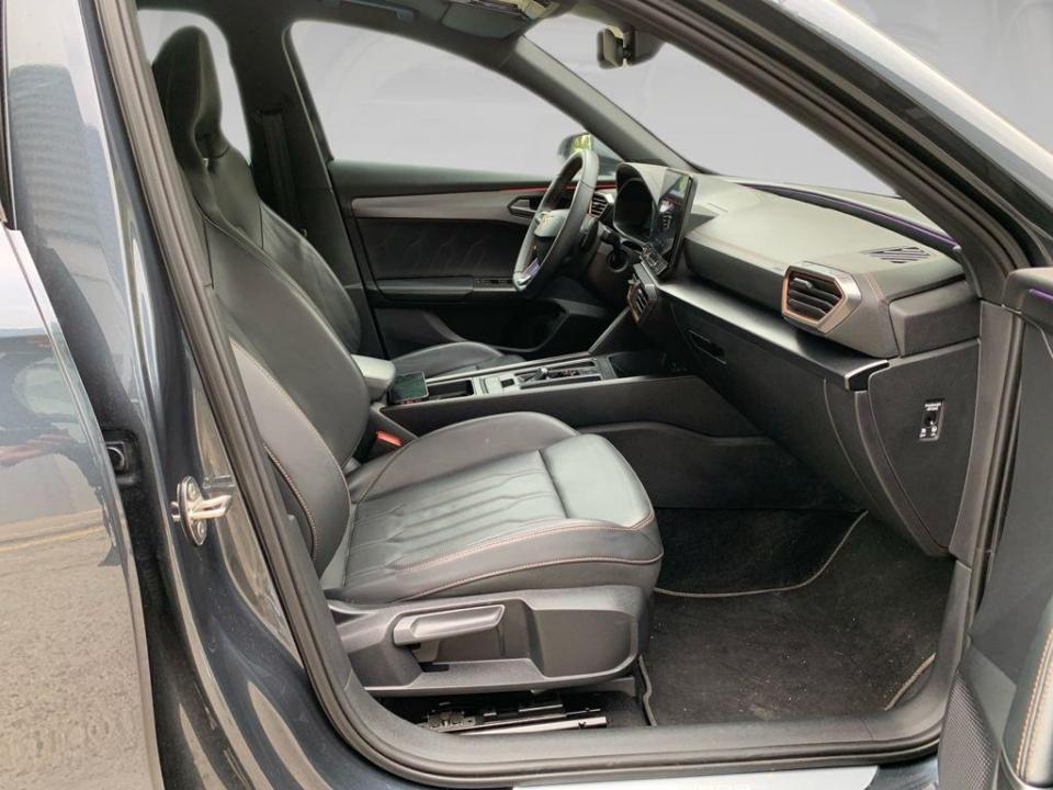 imagen swiper vehículo 16