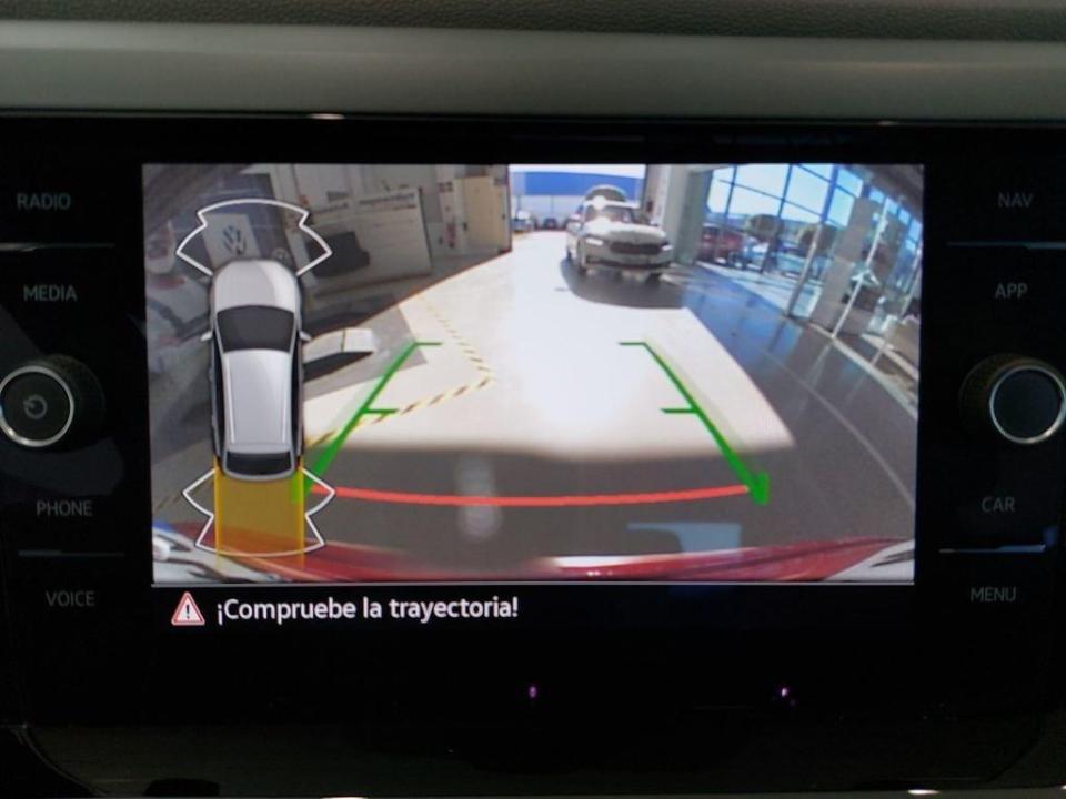 imagen swiper vehículo 12