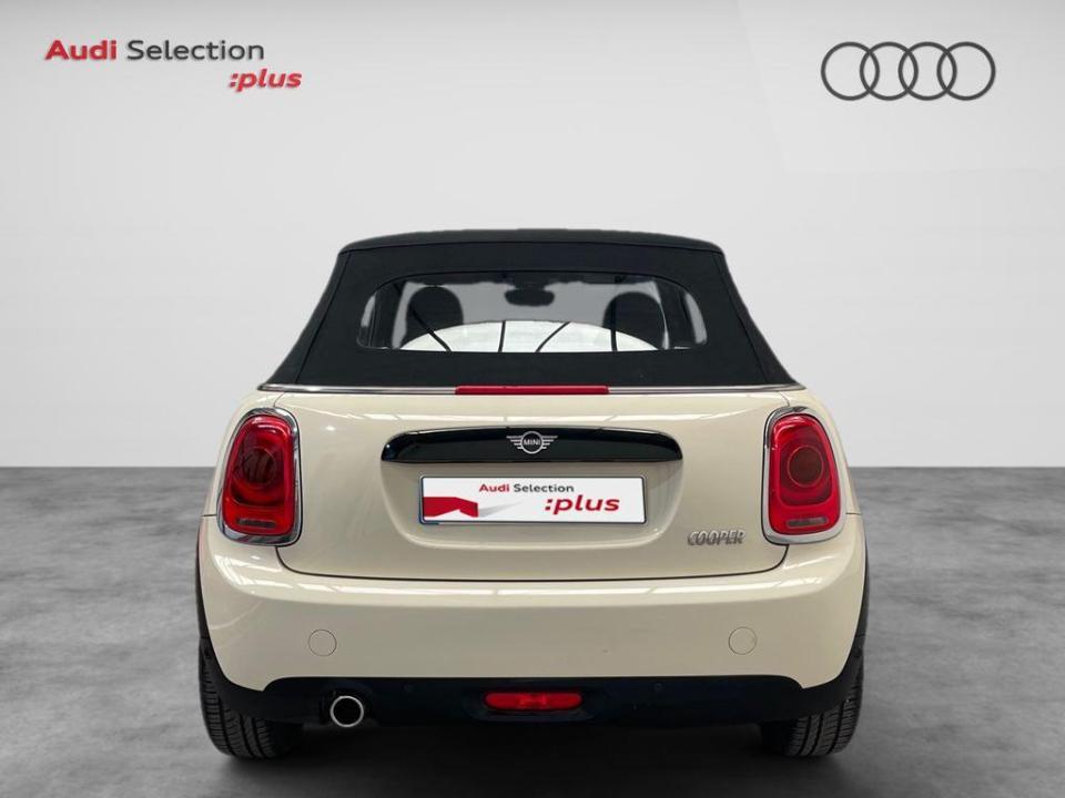 imagen swiper vehículo 5