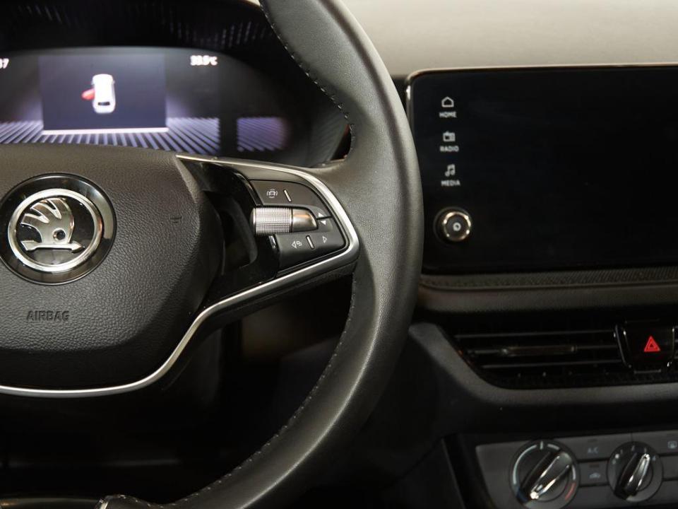 imagen swiper vehículo 9