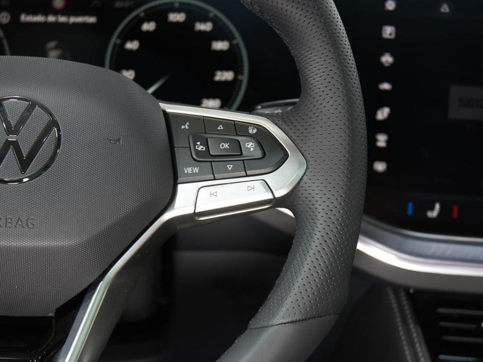 imagen swiper vehículo 12