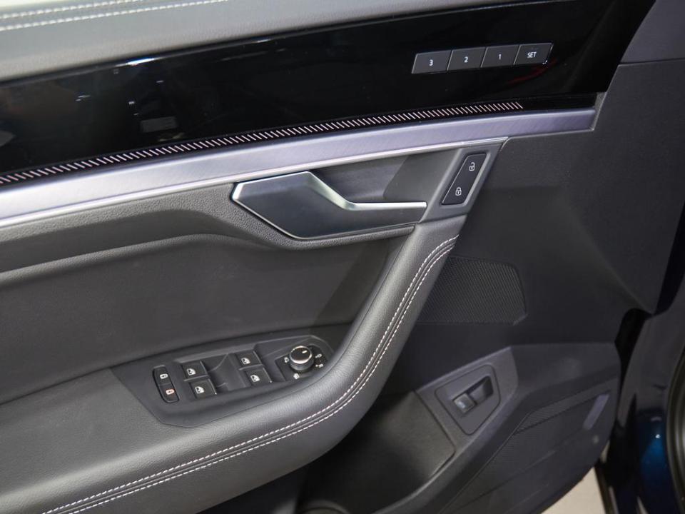 imagen swiper vehículo 14