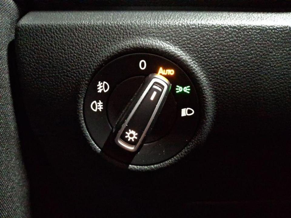 imagen swiper vehículo 15