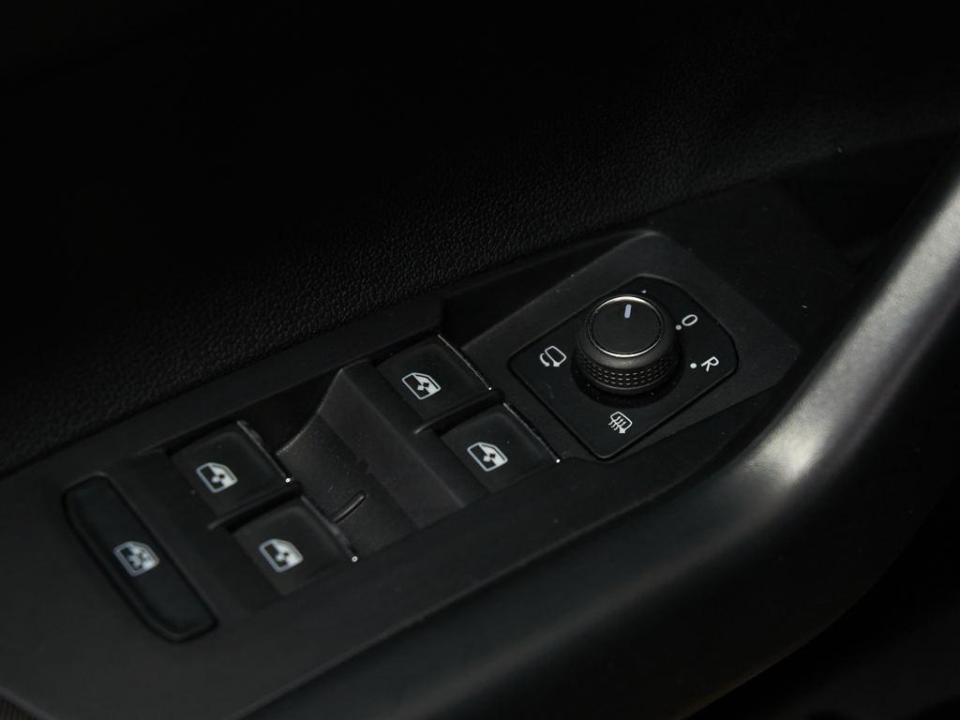 imagen swiper vehículo 14