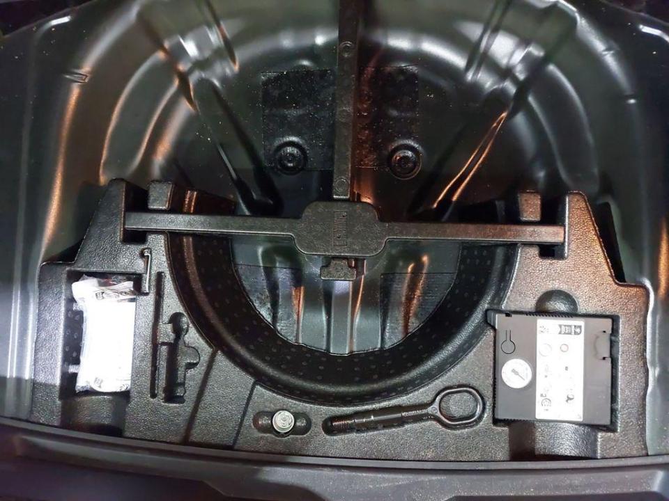 imagen swiper vehículo 15