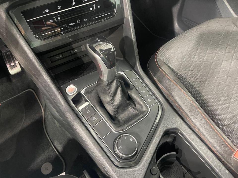 imagen swiper vehículo 12