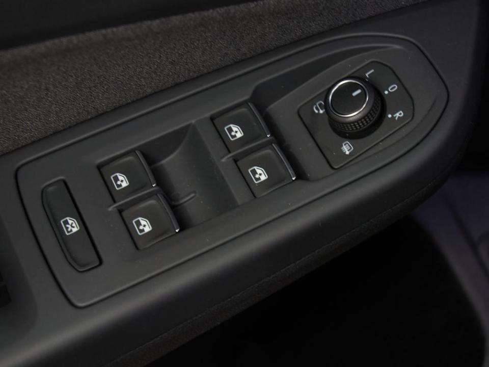 imagen swiper vehículo 15