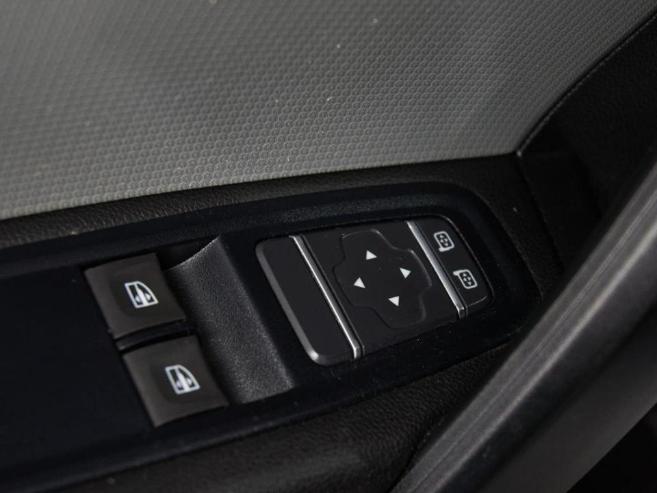 imagen swiper vehículo 10