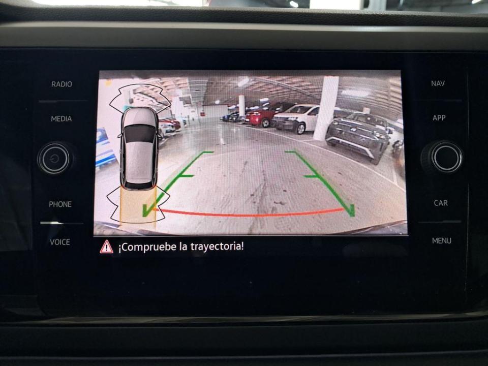 imagen swiper vehículo 16