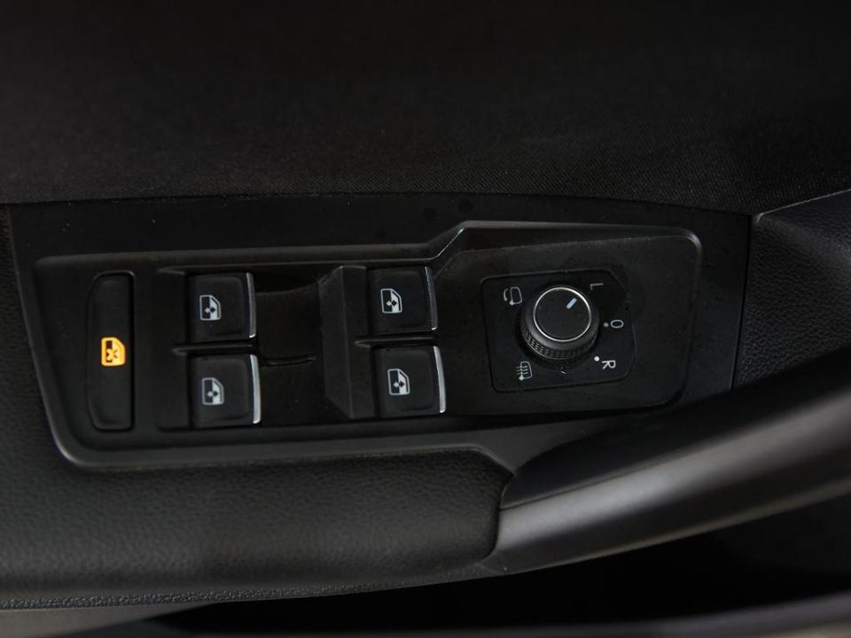 imagen swiper vehículo 14