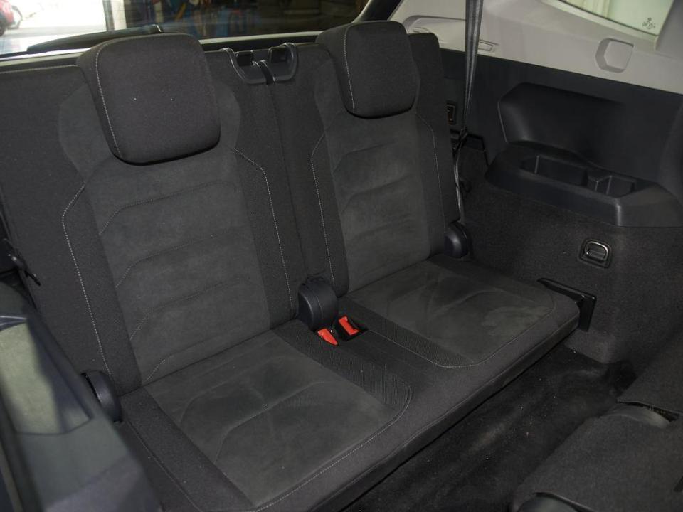 imagen swiper vehículo 15