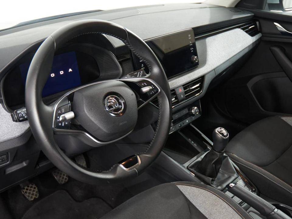 imagen swiper vehículo 9