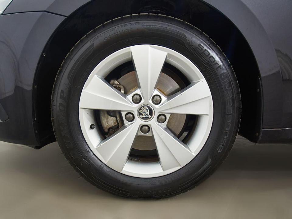 imagen swiper vehículo 8