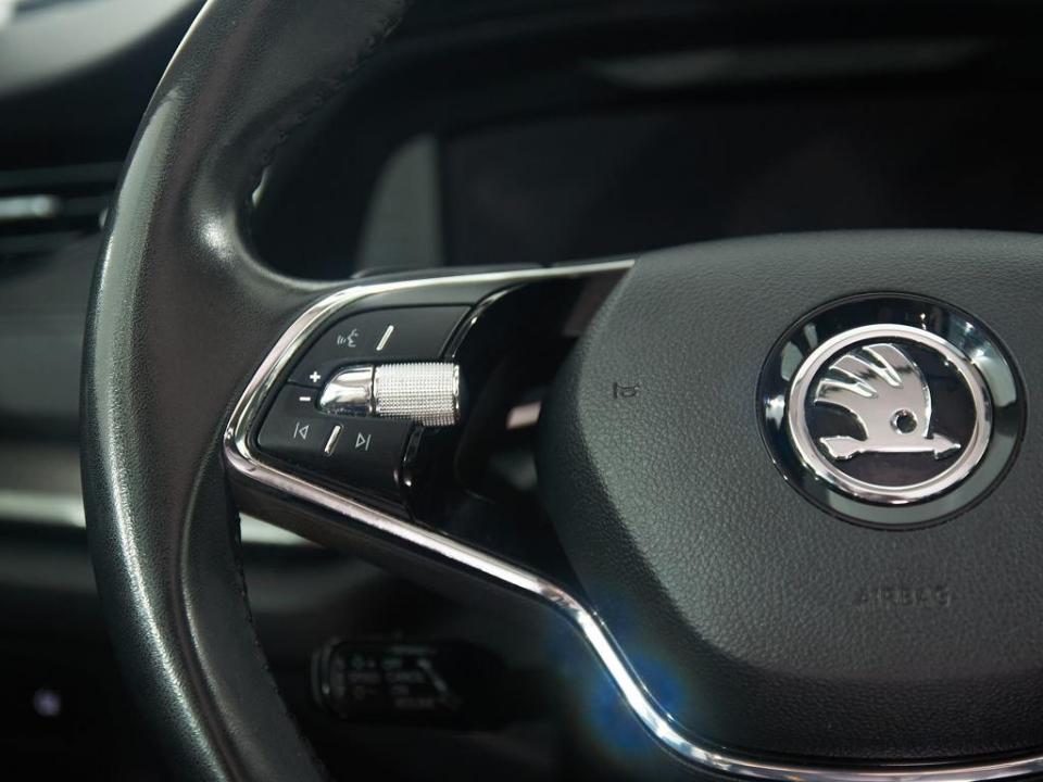 imagen swiper vehículo 11