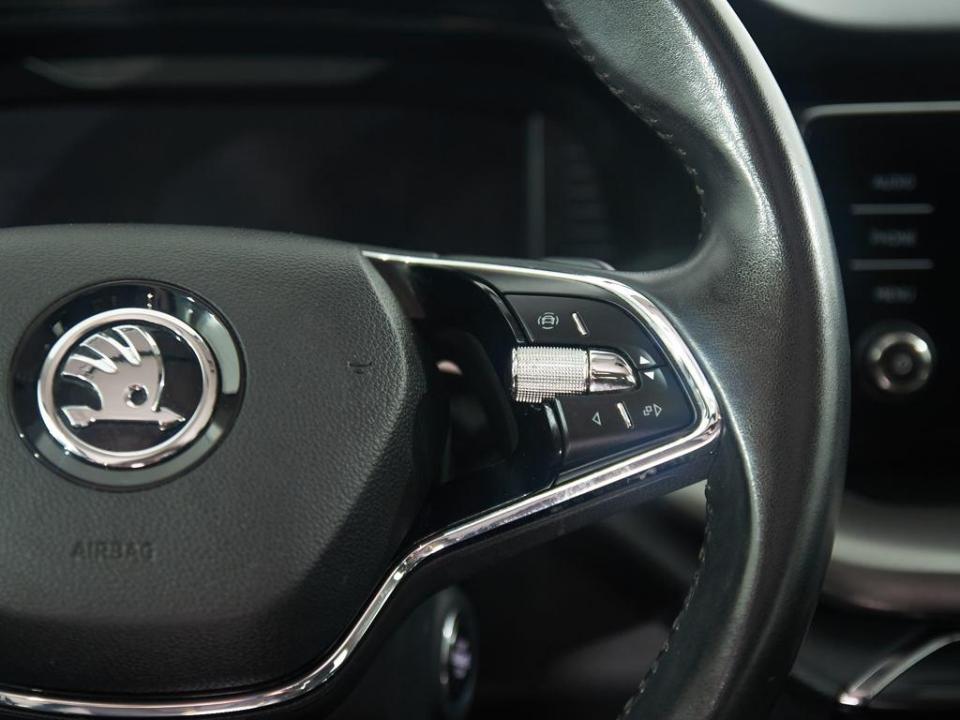 imagen swiper vehículo 13