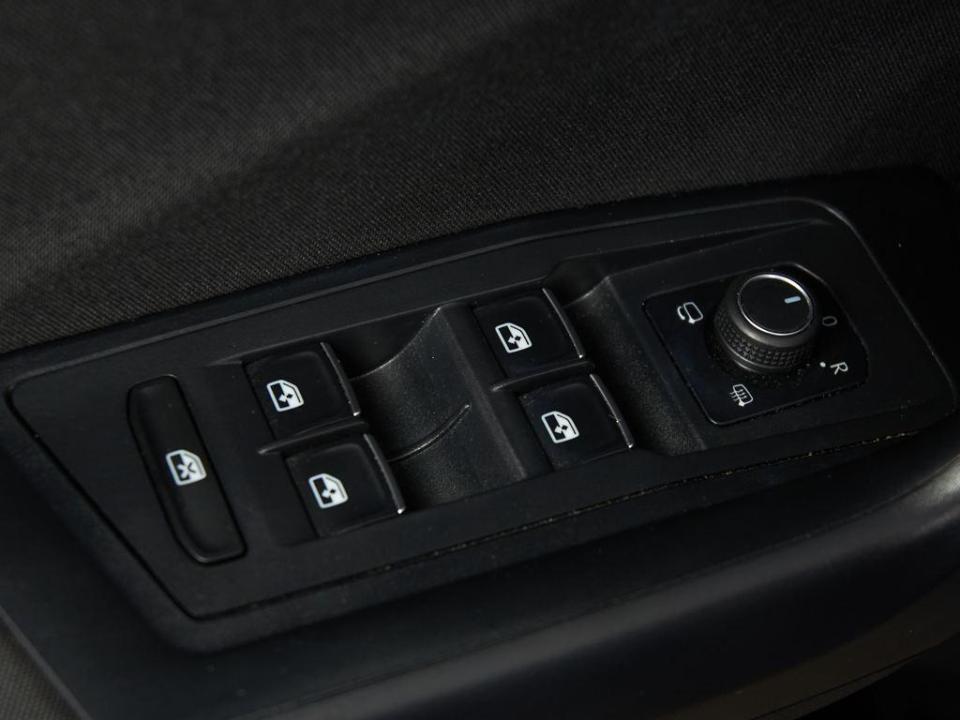 imagen swiper vehículo 14