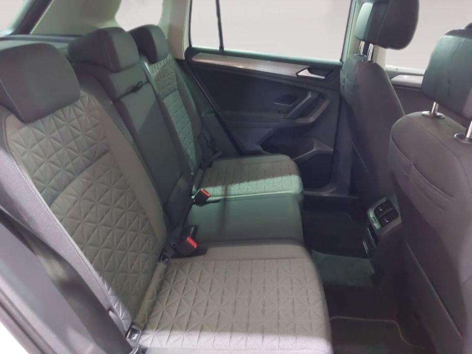 imagen swiper vehículo 6