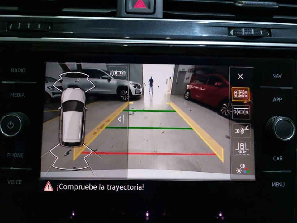 imagen swiper vehículo 13