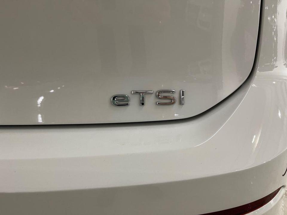 imagen swiper vehículo 16