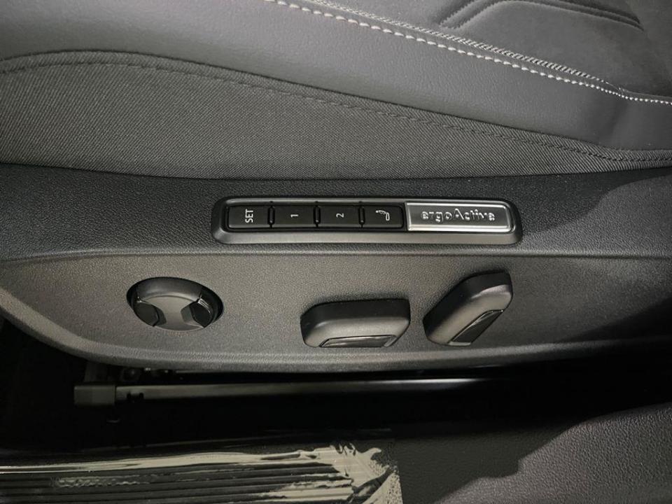 imagen swiper vehículo 14