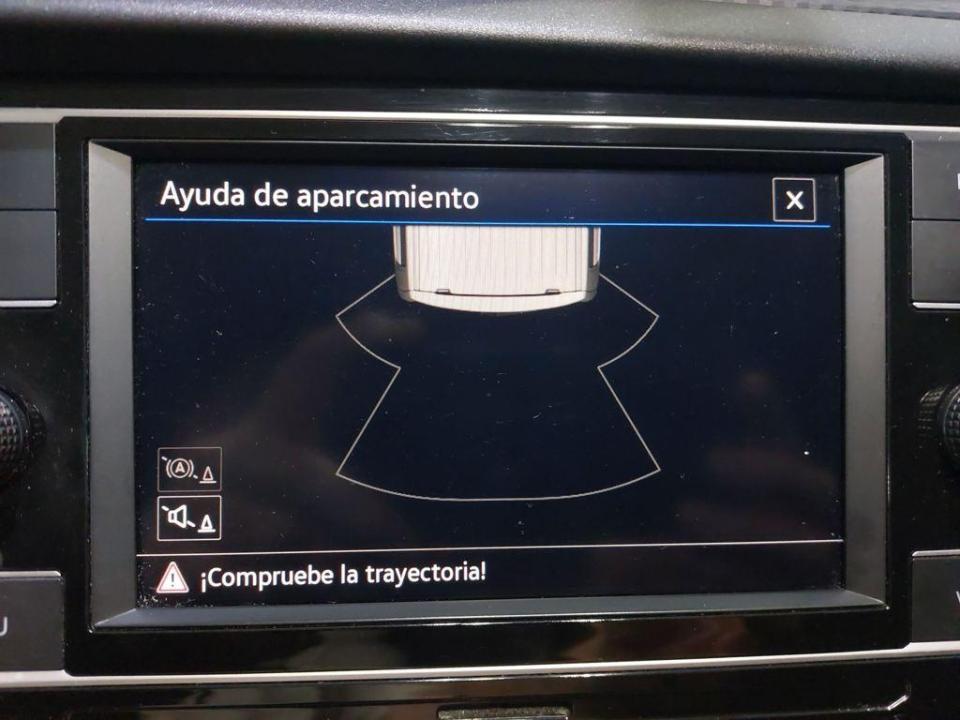 imagen swiper vehículo 12