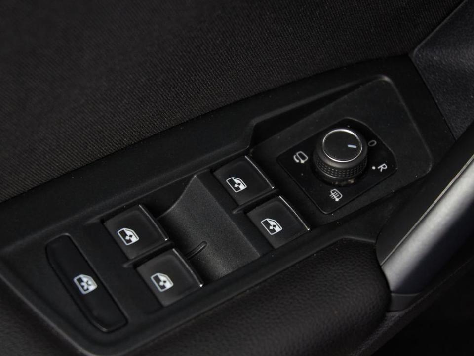 imagen swiper vehículo 15