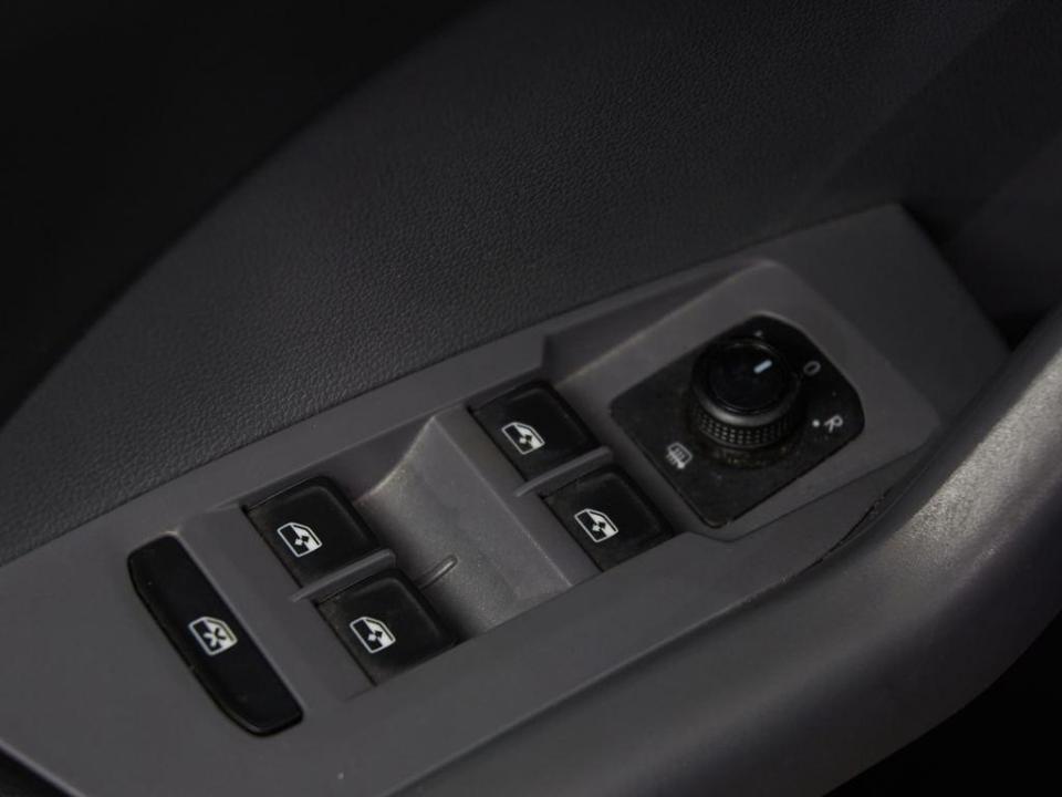 imagen swiper vehículo 14