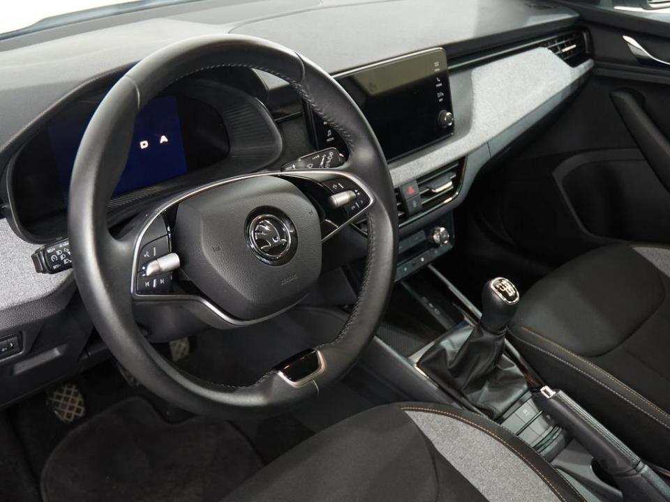 imagen swiper vehículo 9