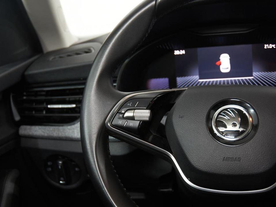 imagen swiper vehículo 12