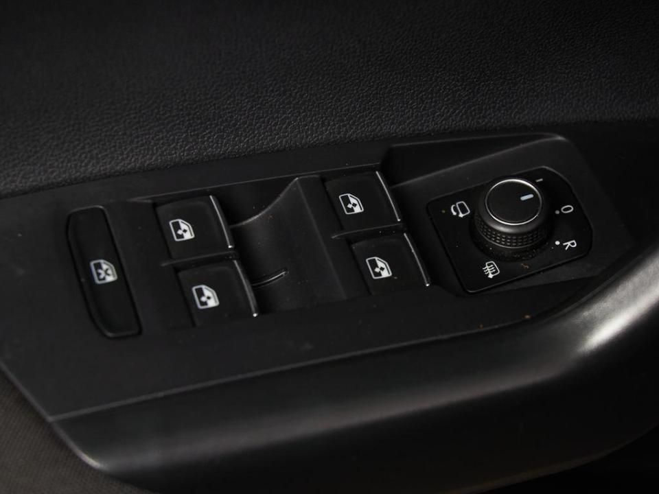 imagen swiper vehículo 14