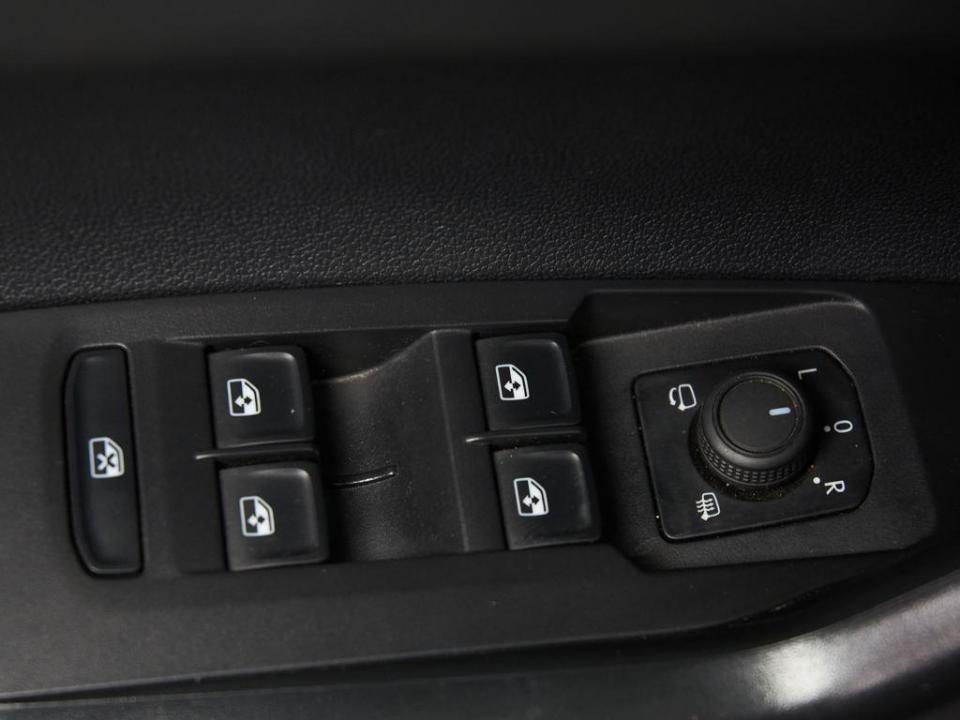 imagen swiper vehículo 13