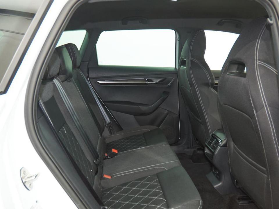 imagen swiper vehículo 6