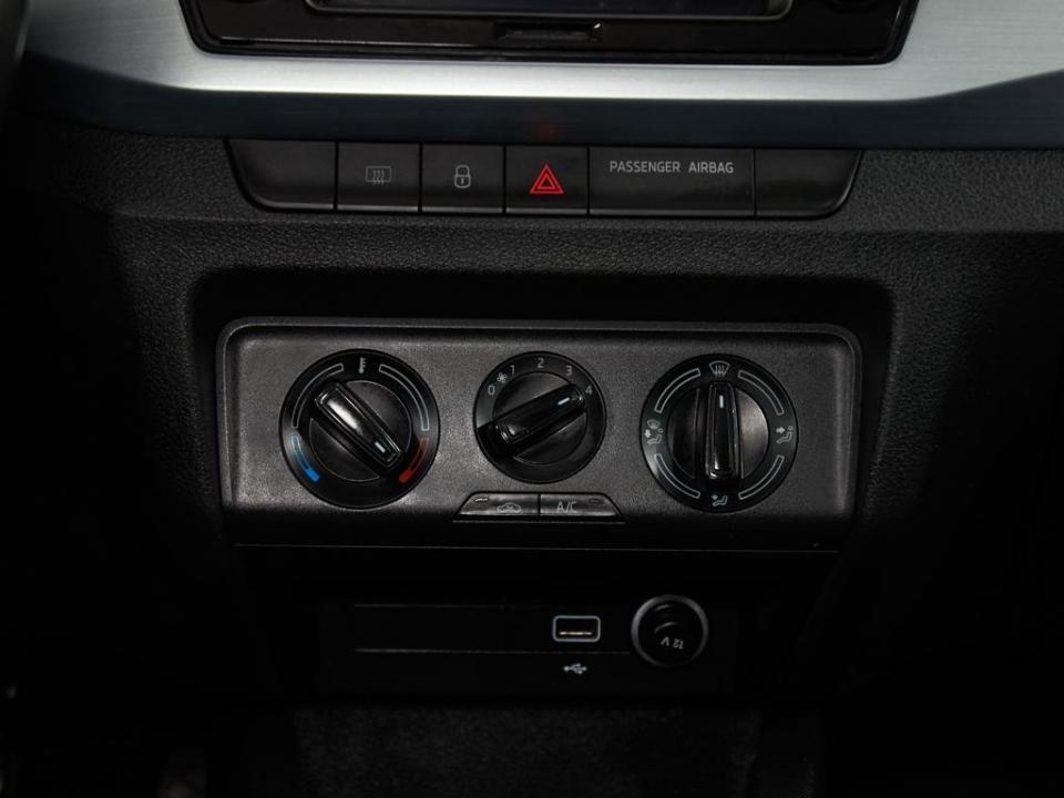 imagen swiper vehículo 13