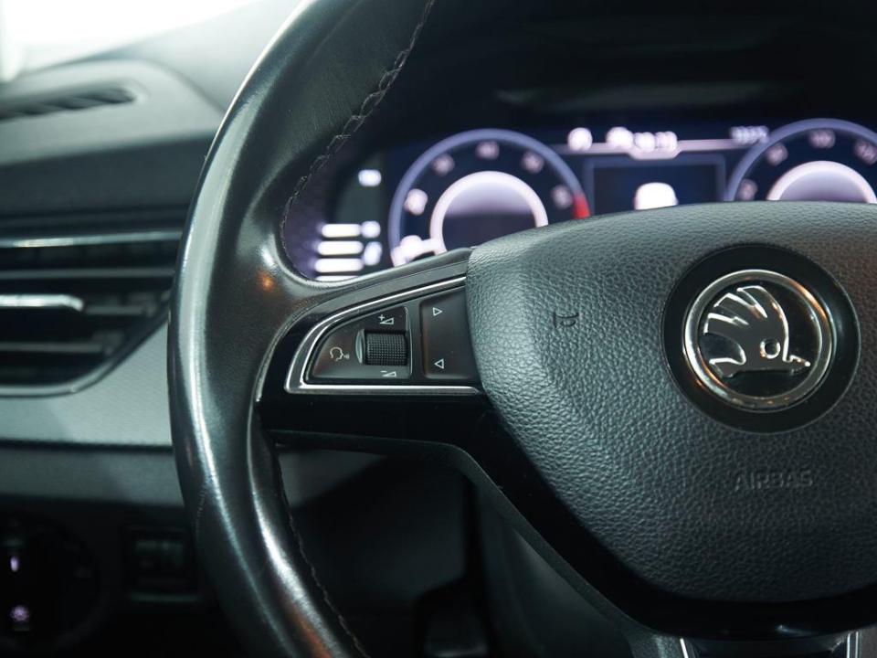 imagen swiper vehículo 10