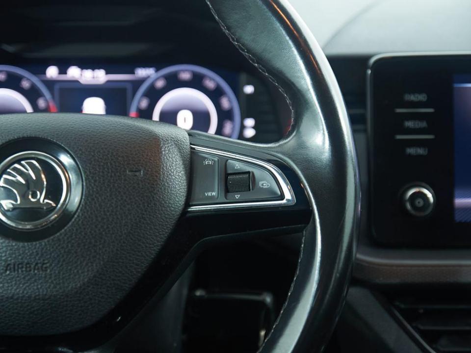 imagen swiper vehículo 12