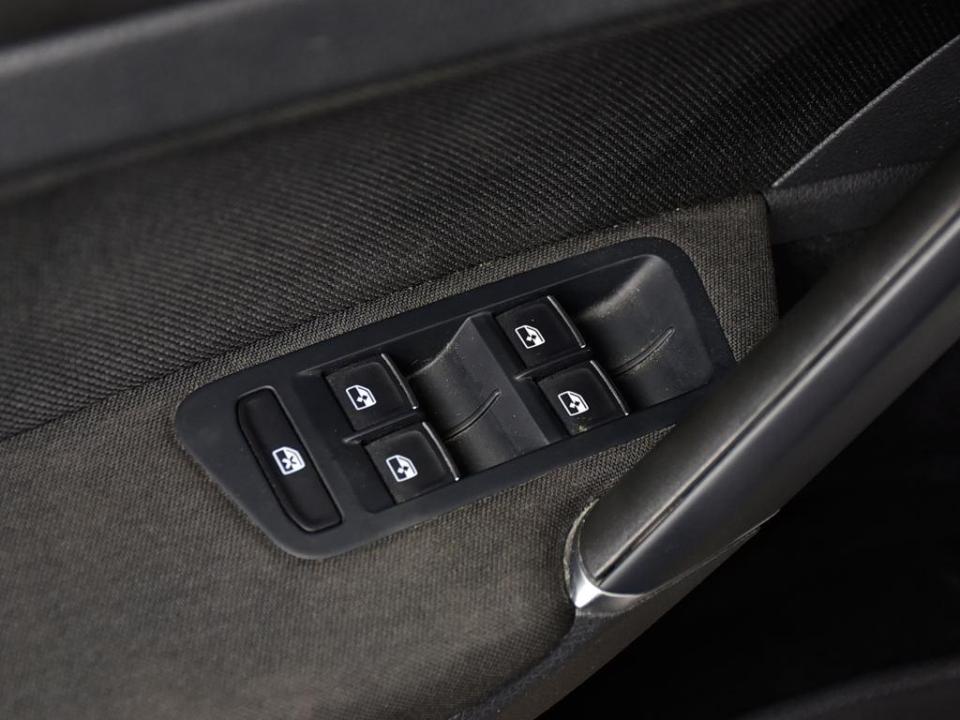 imagen swiper vehículo 14