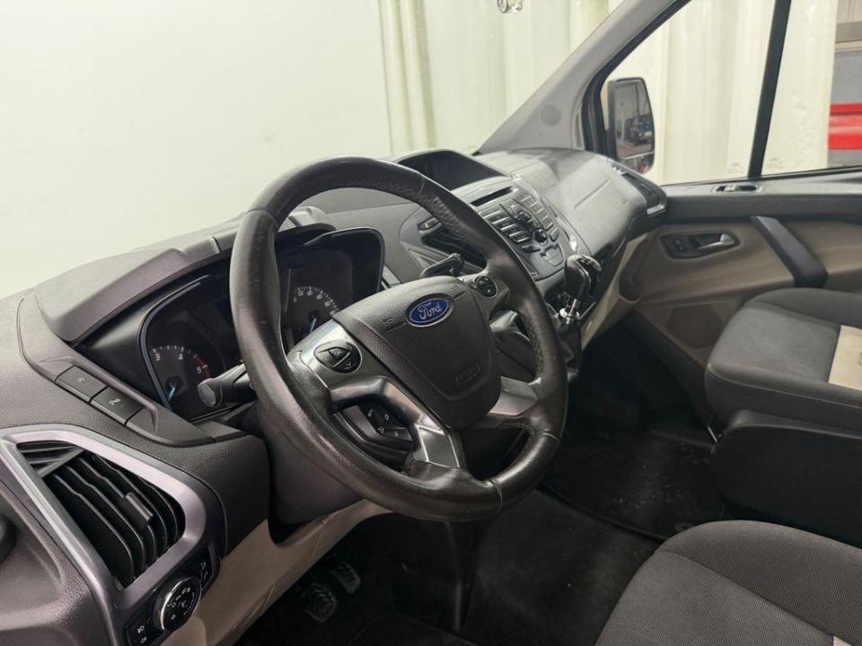 imagen swiper vehículo 13