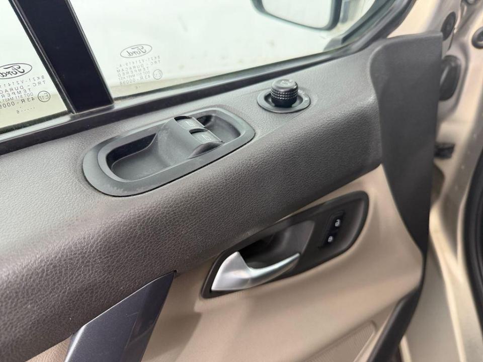 imagen swiper vehículo 14