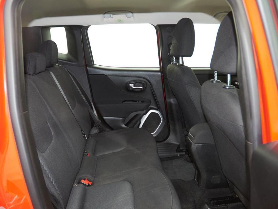 imagen swiper vehículo 6